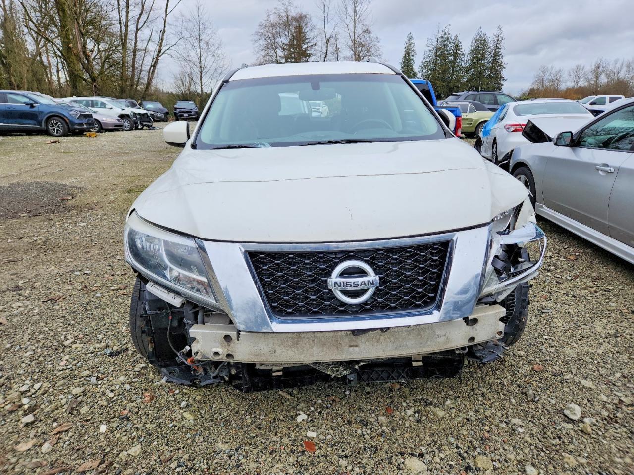 2014 Nissan Pathfinder S - Фото 5
