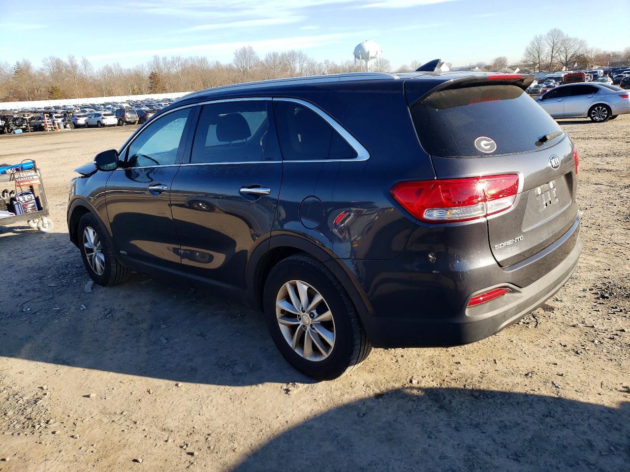 2018 Kia Sorento - Image 2