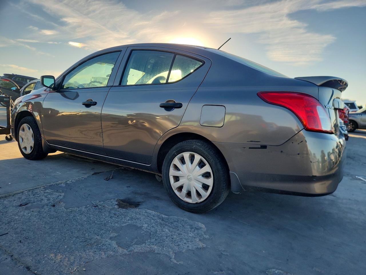 2016 Niss Versa 1.6 S Plus - Фото 2