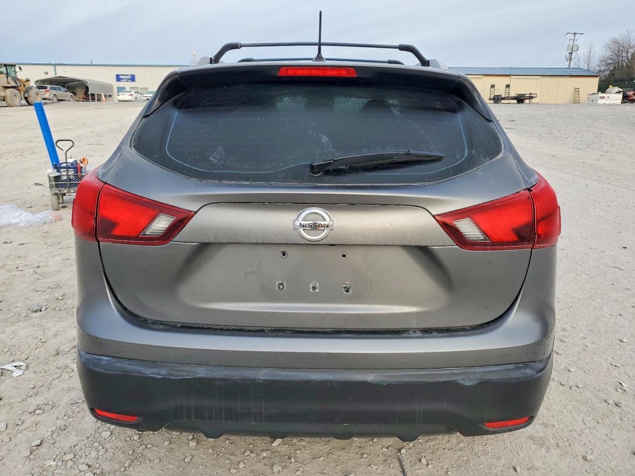 2018 Nissan Rogue Sport S - Image 6