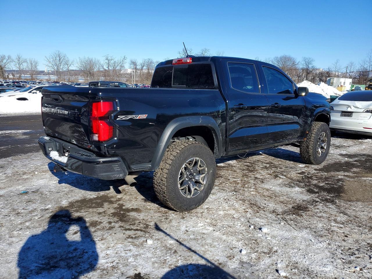 2025 Chevrolet Colorado Zr2 - Фото 3