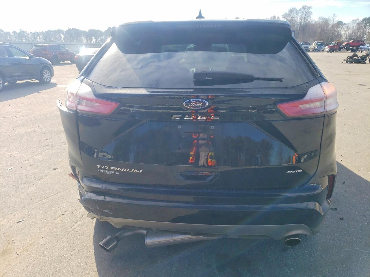 2024 Ford Edge Titanium - Image 6