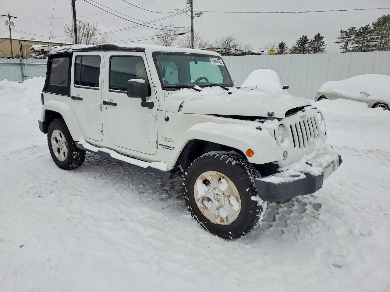 2014 Jeep Wrangler Unlimited Sahara - Image 4