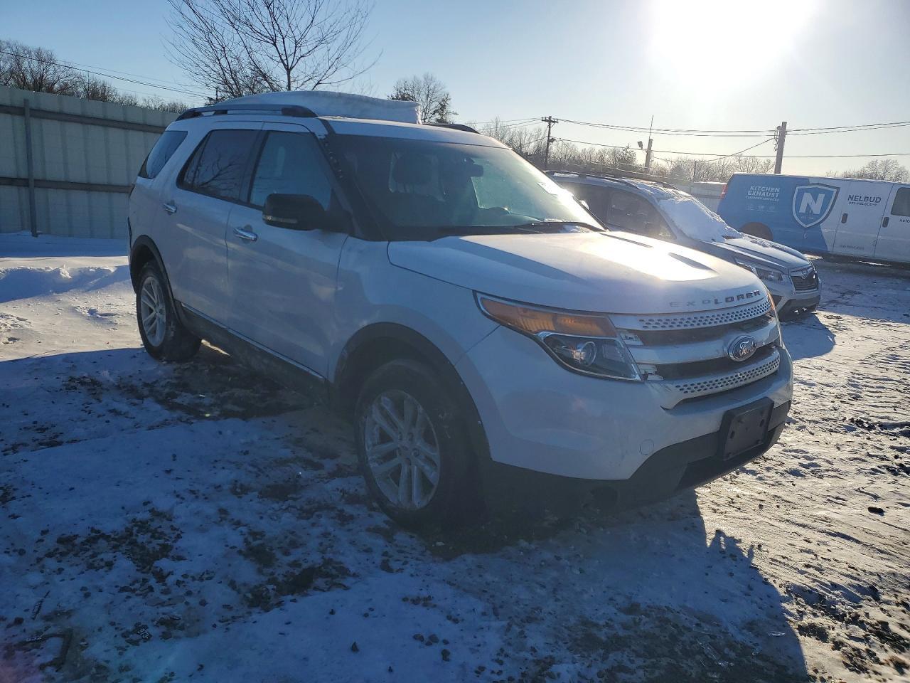 2013 Ford Explorer Xlt - Image 4