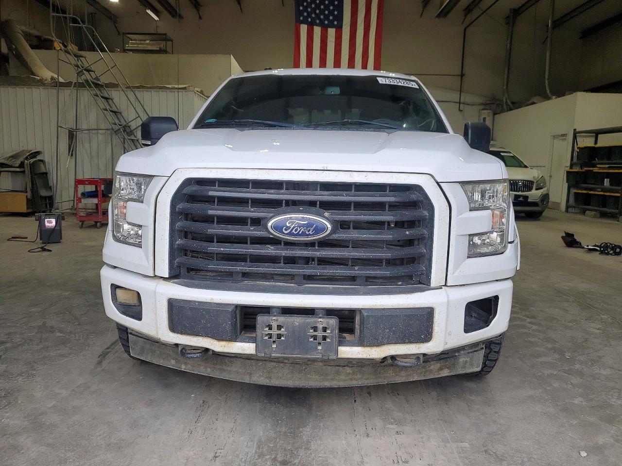 2017 Ford F150 Supercrew - Фото 5
