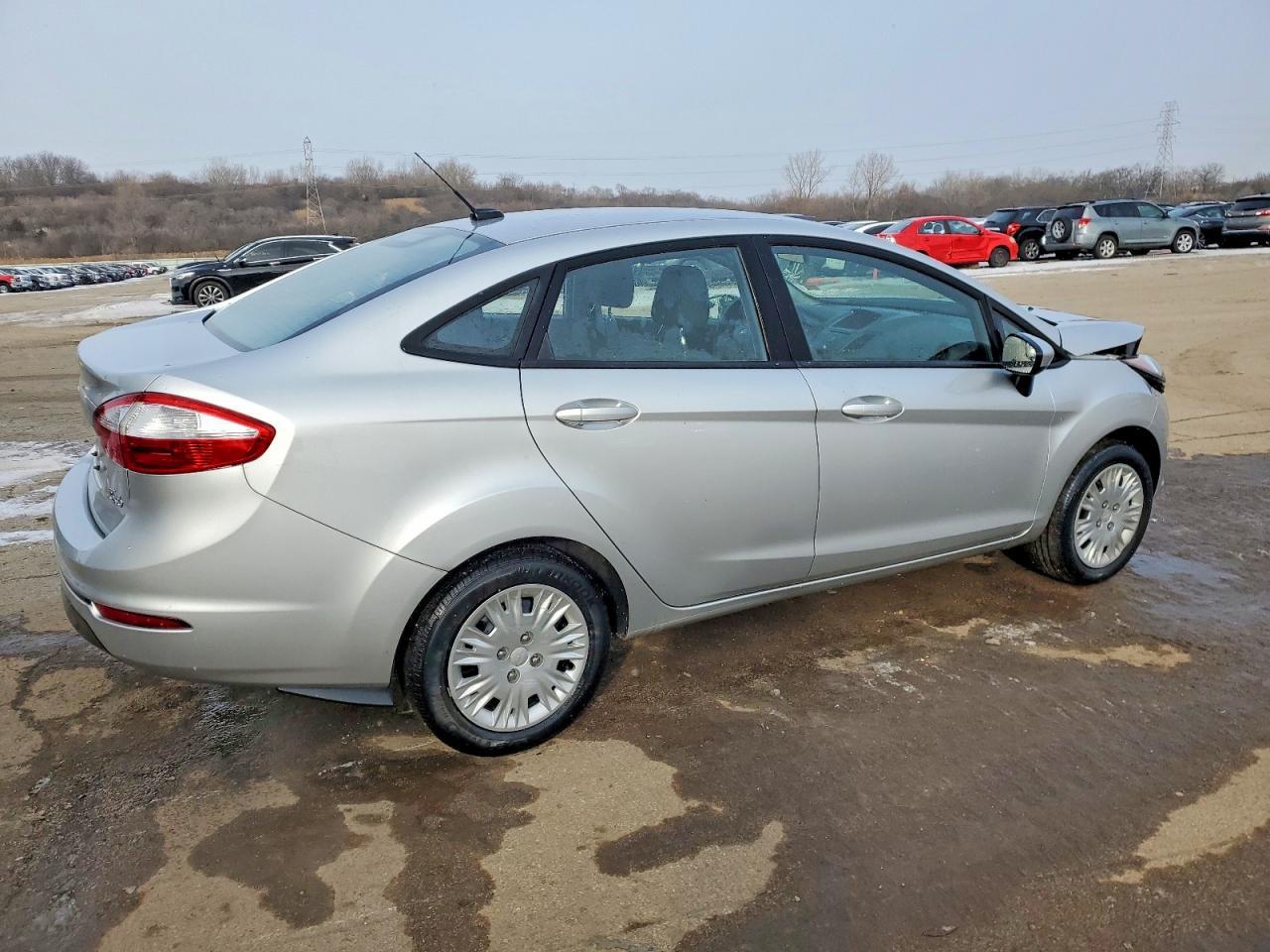 2019 Ford Fiesta S - Фото 3