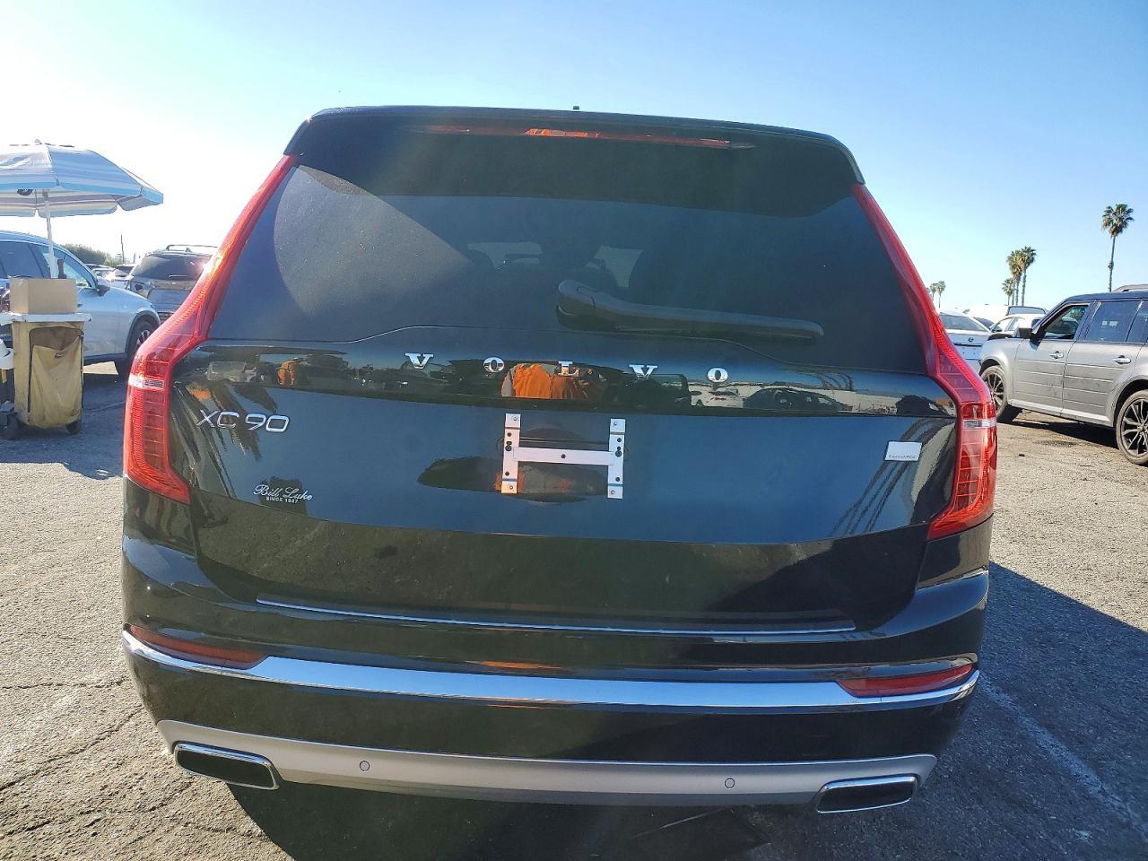 2021 Volvo Xc90 T8 Recharge Inscription Express - Image 6