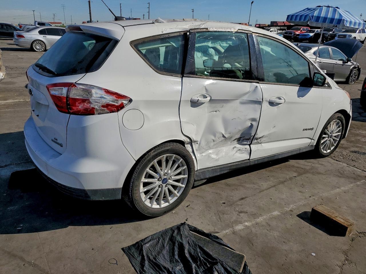 2015 Ford C-Max Se - Фото 3