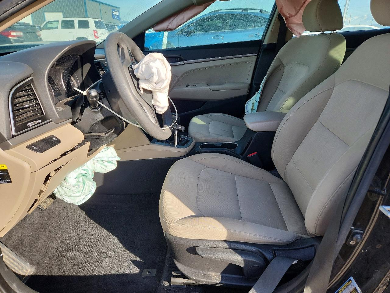 2017 Hyundai Elantra Se - Image 7