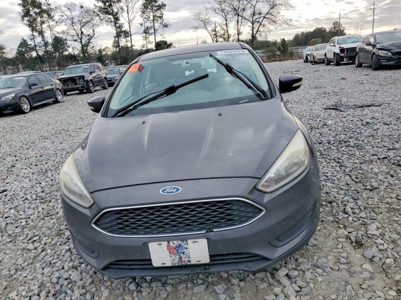 2016 Ford Focus Se - Фото 5