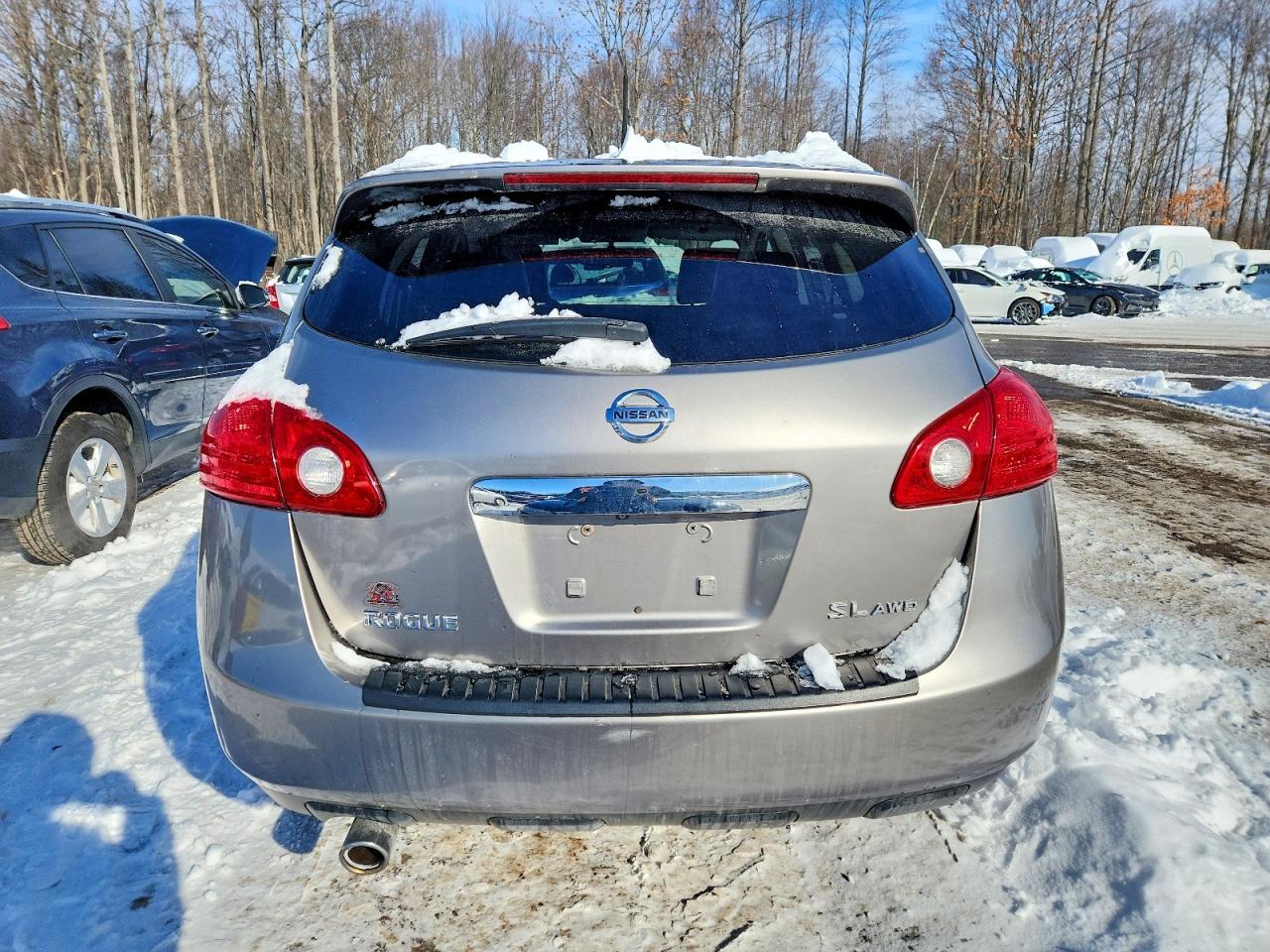 2012 Nissan Rogue S - Image 6