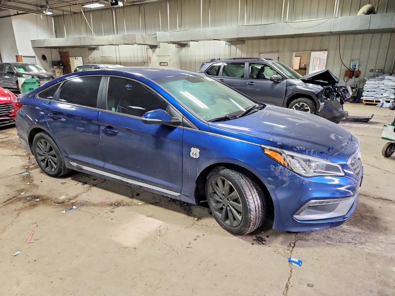 2017 Hyundai Sonata Sport - Фото 4