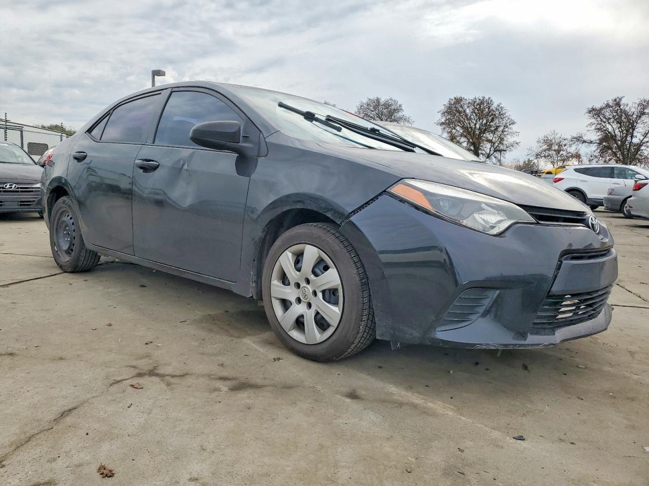 2014 Toyota Corolla Le - Фото 4