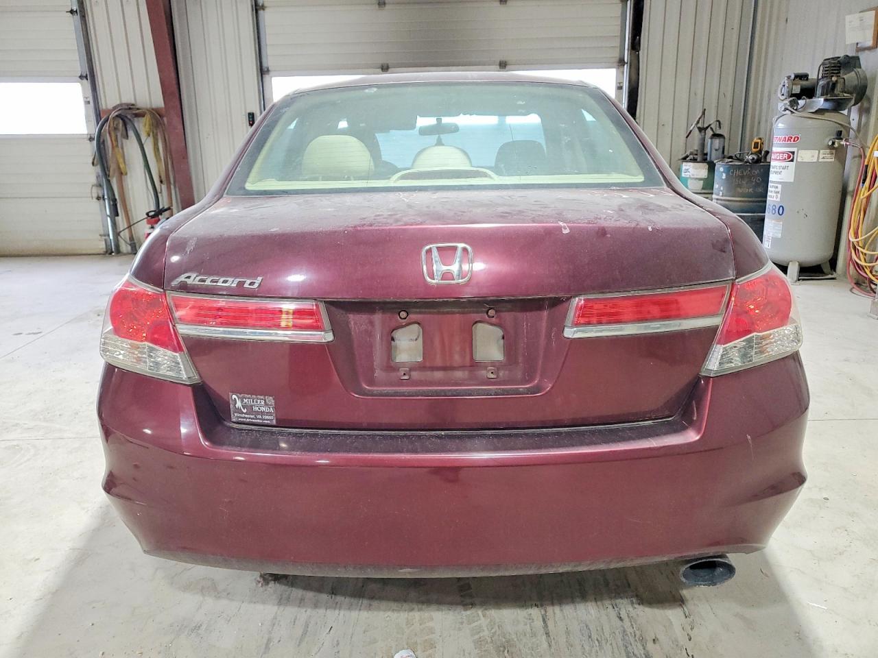 2012 Honda Accord Lx - Фото 6