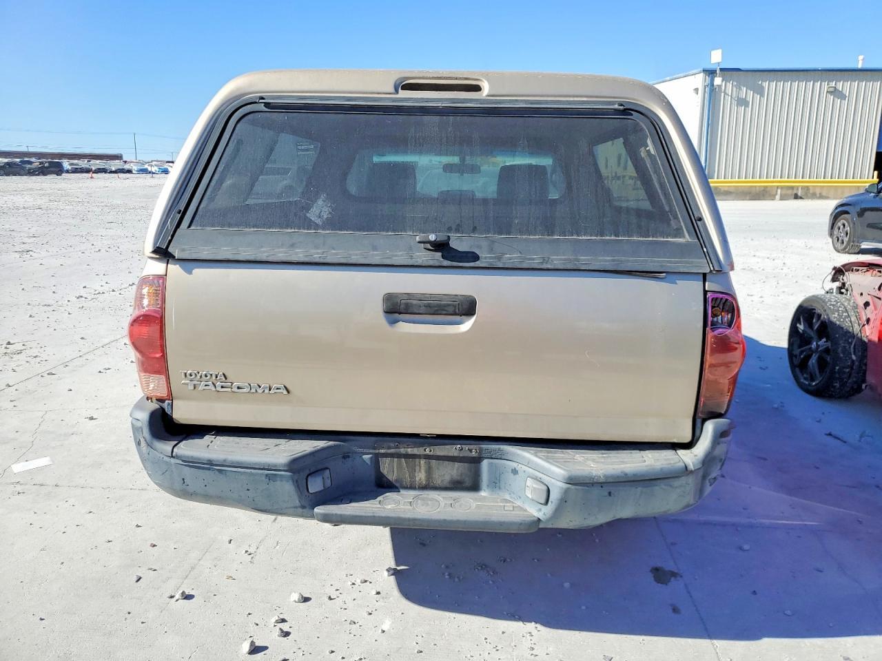 2005 Toyota Tacoma - Фото 6
