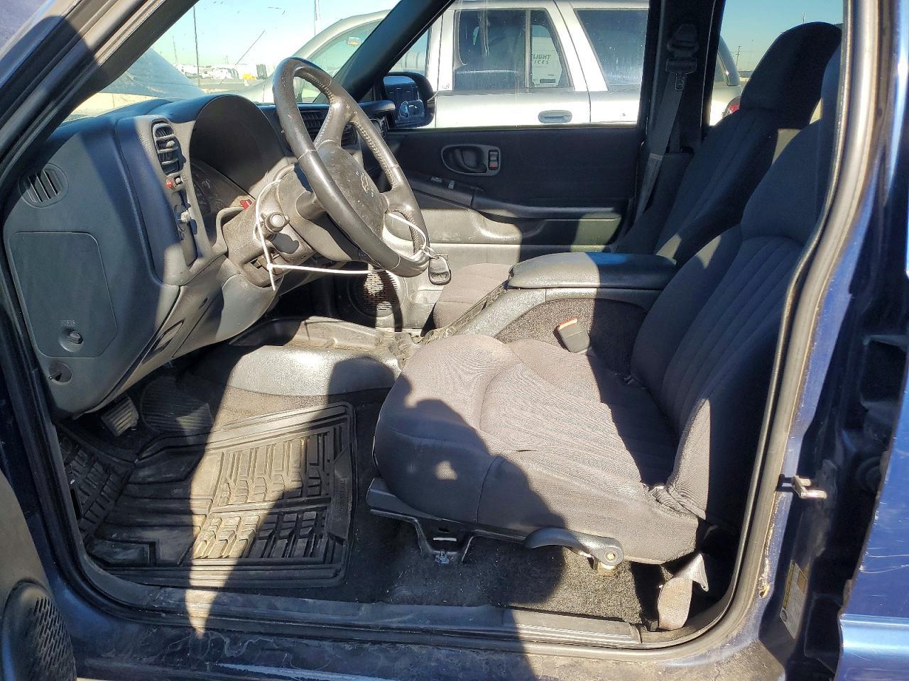 2004 Chevrolet S Truck S10 - Фото 7