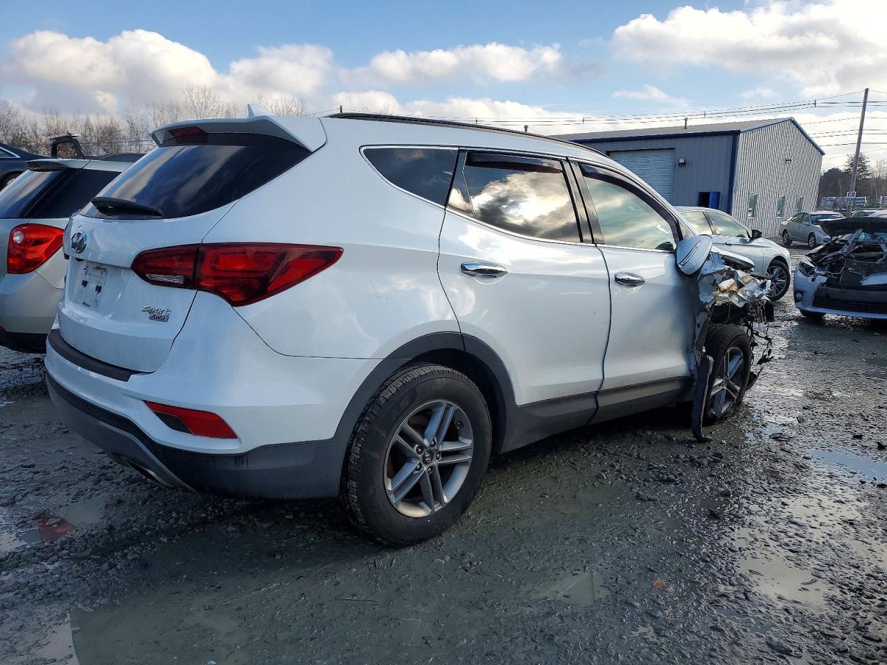 2018 Hyundai Santa Fe Sport - Фото 3