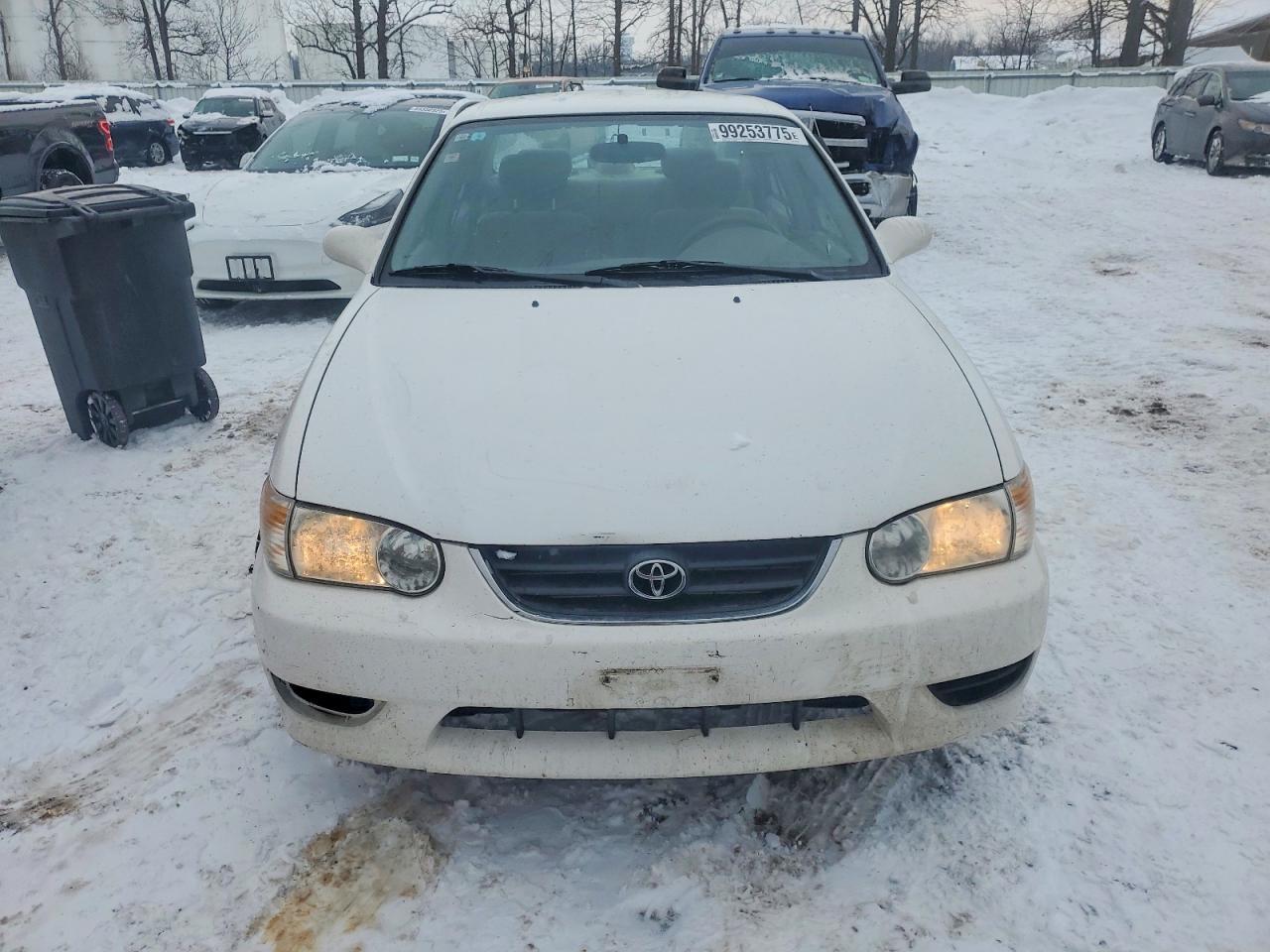 2002 Toyota Corolla Ce - Image 5