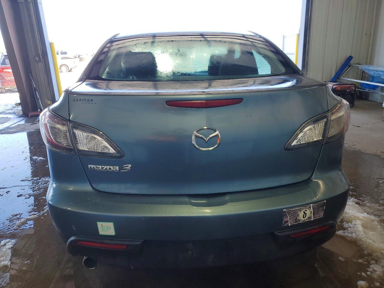 2010 Mazda 3 I - Image 6