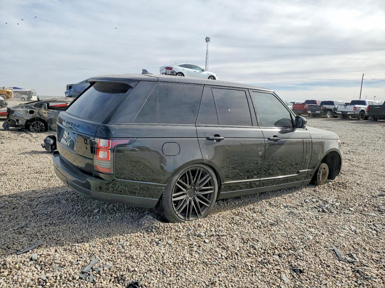 2016 Land Rover Range Rover - Image 3