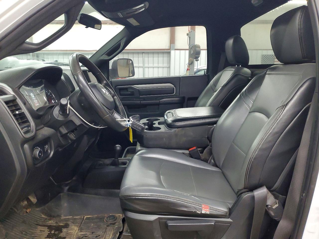 2022 Ram 2500 Tradesman 6.4L V8 4X4 8' Box - Image 7