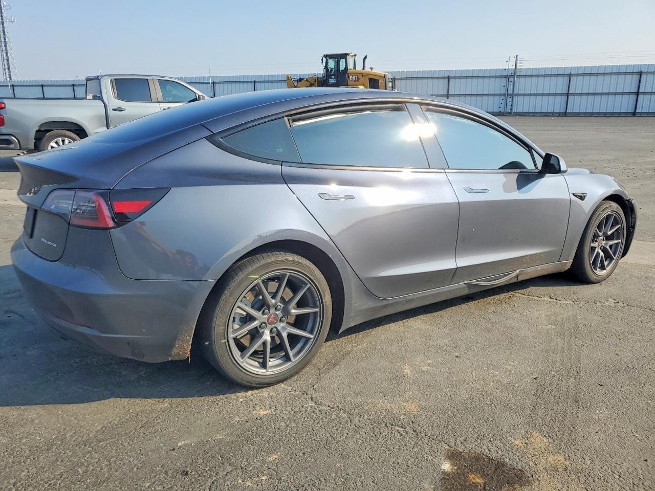 2023 Tesla Model 3 - Image 3