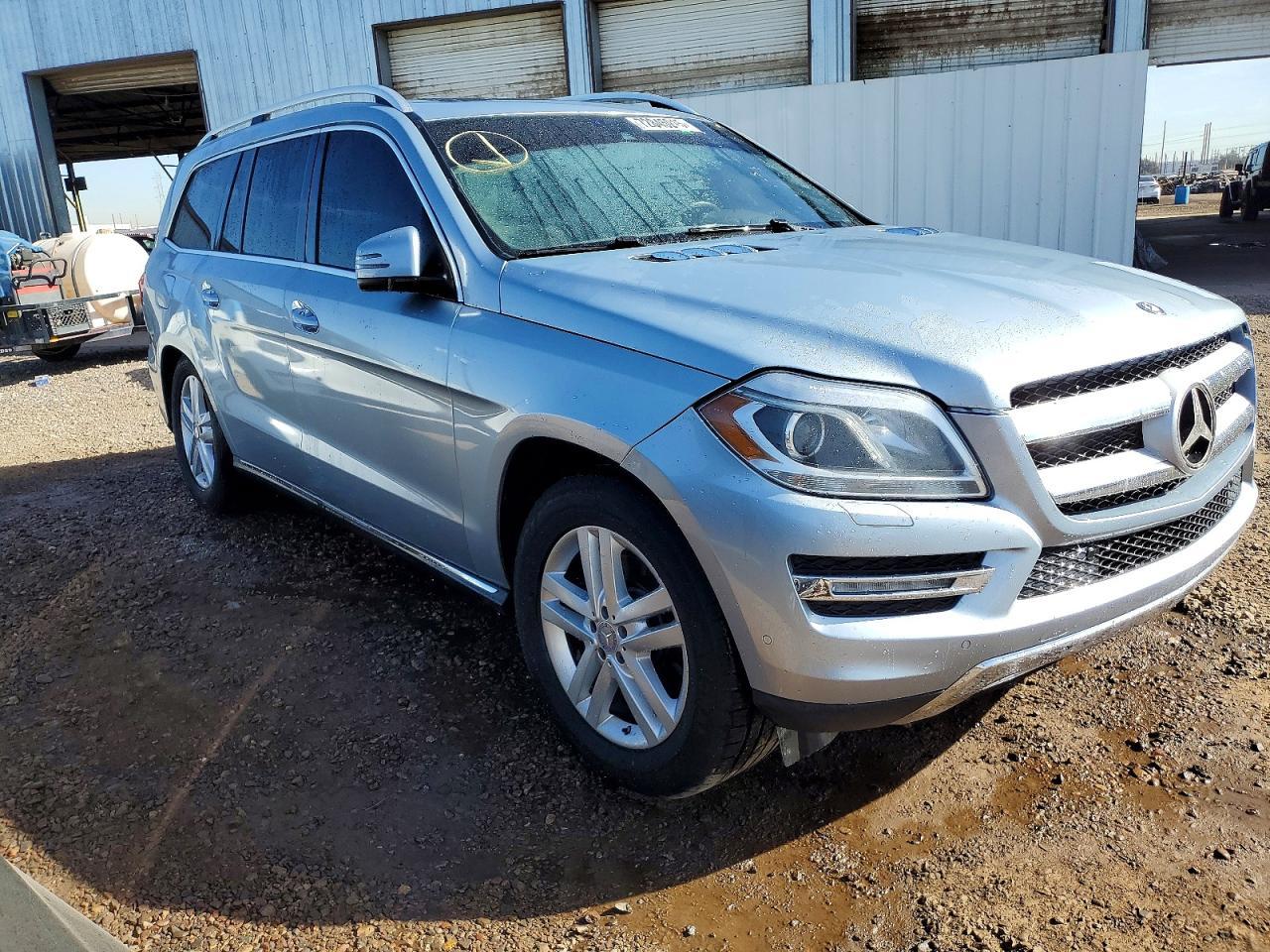2014 Mercedes-Benz Gl 450 4Matic - Image 4