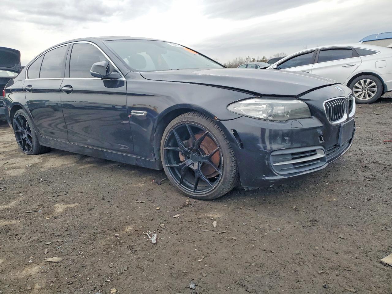 2014 BMW 528 Xi - Image 4