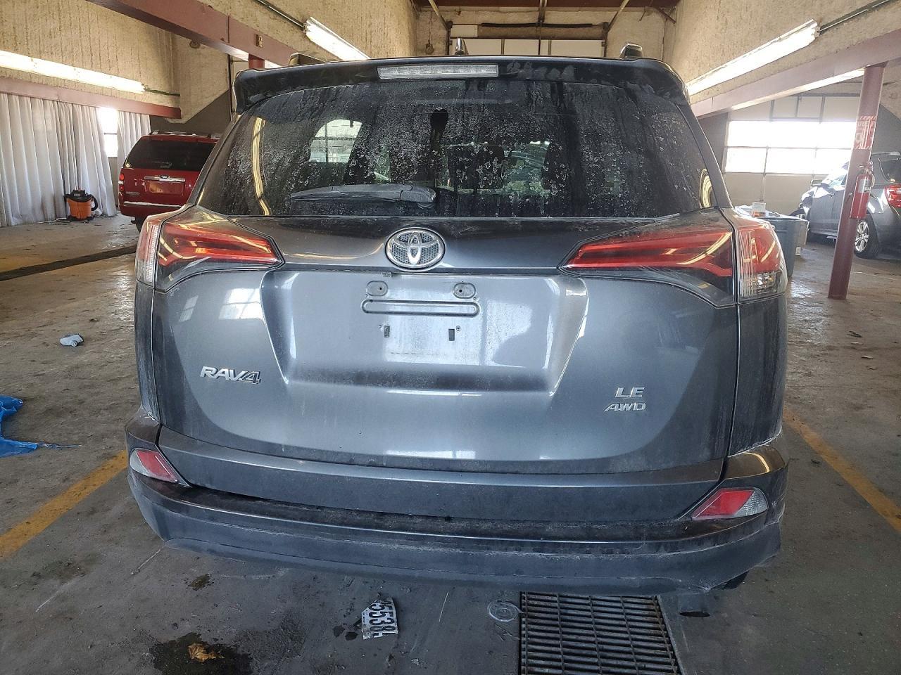 2016 Toyota Rav4 Le - Image 6