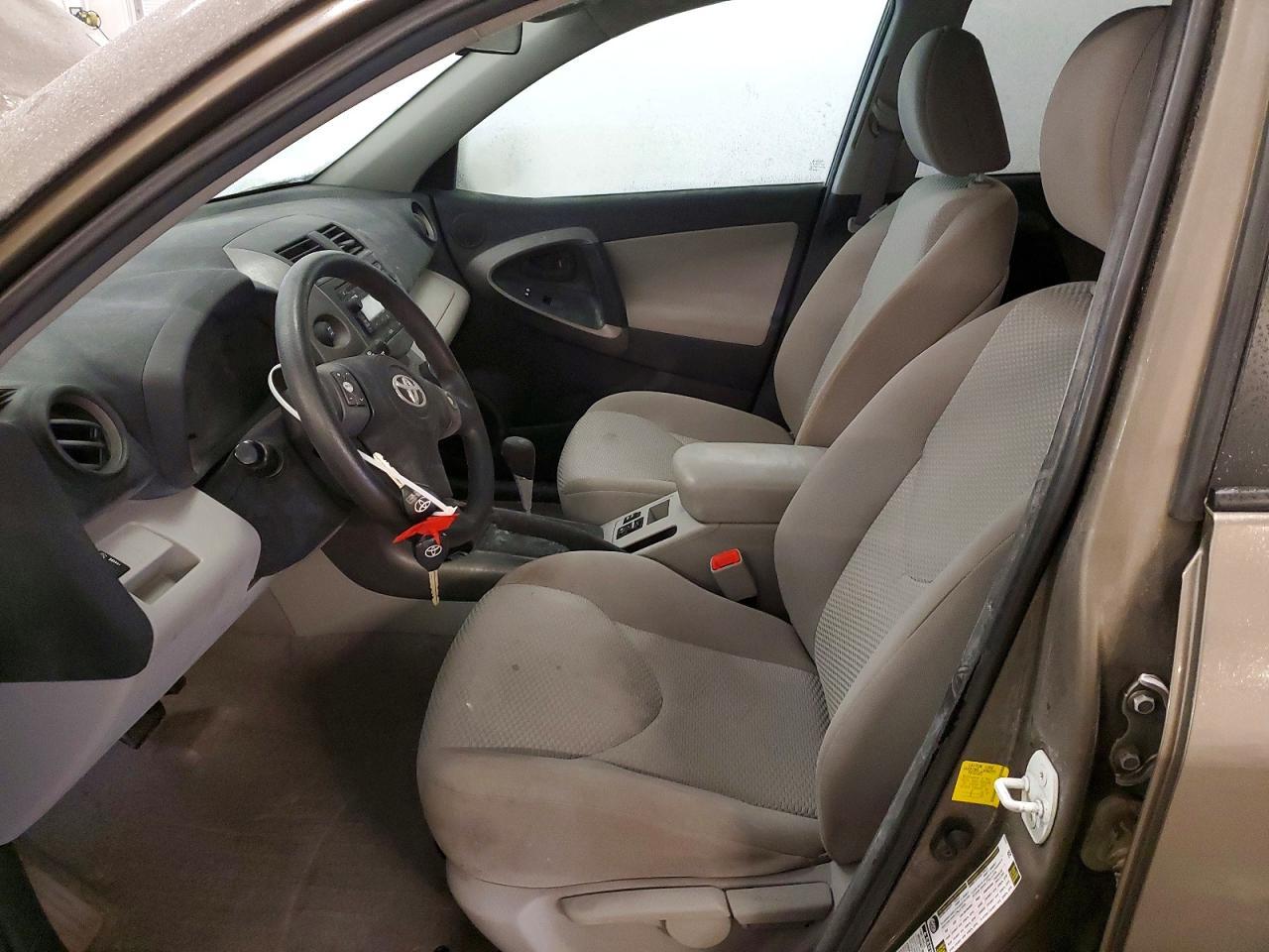 2012 Toyota Rav4 - Фото 7