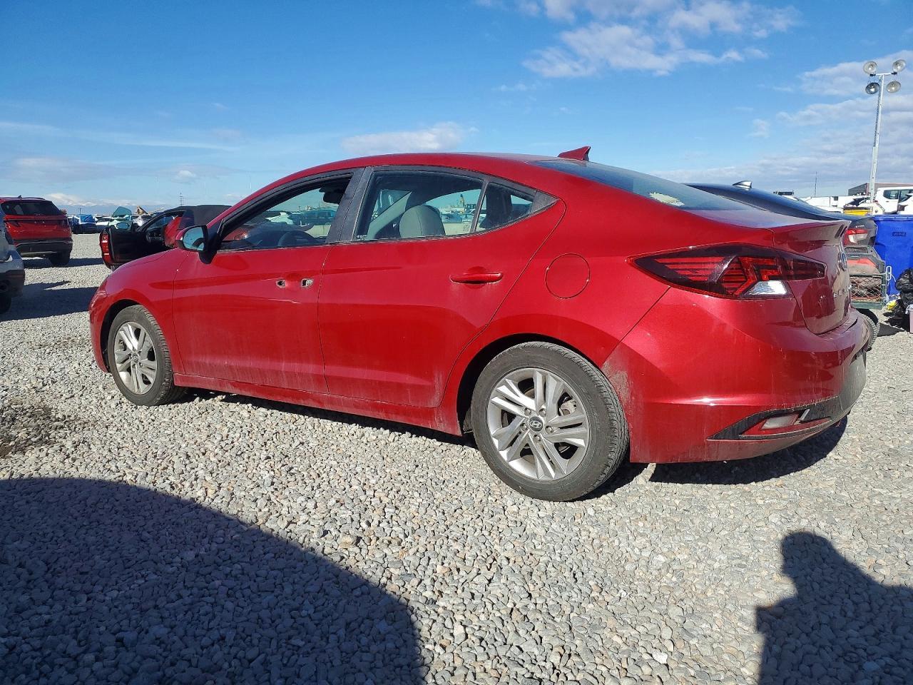 2019 Hyundai Elantra Sel - Image 2