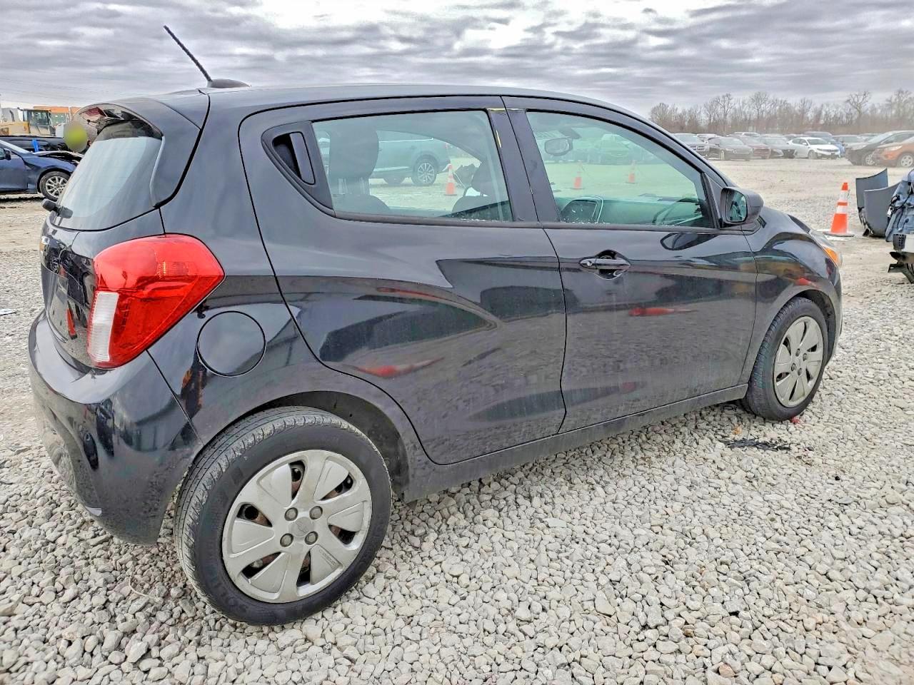 2017 Chevrolet Spark Ls - Image 3
