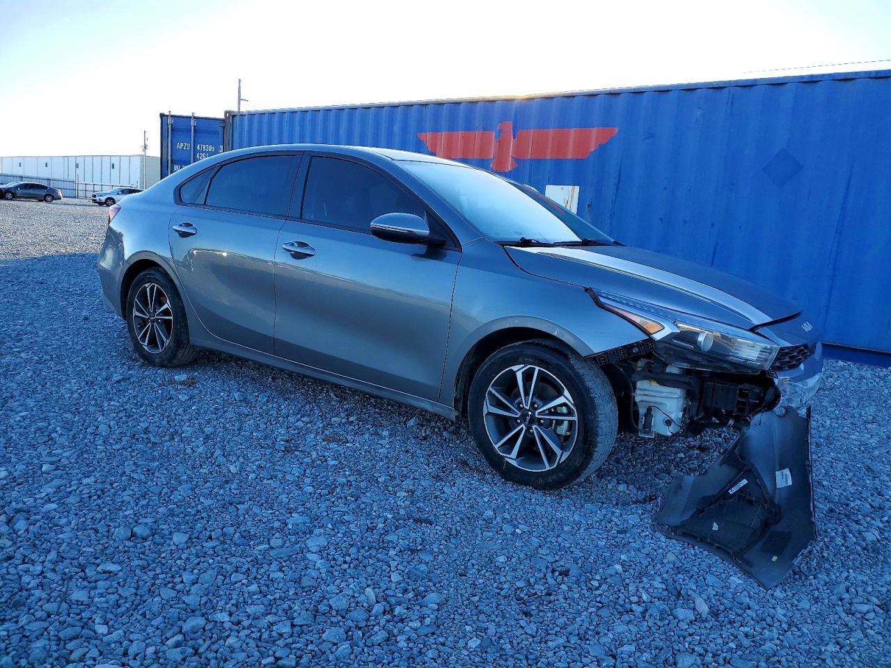 2022 Kia Forte Fe - Фото 4