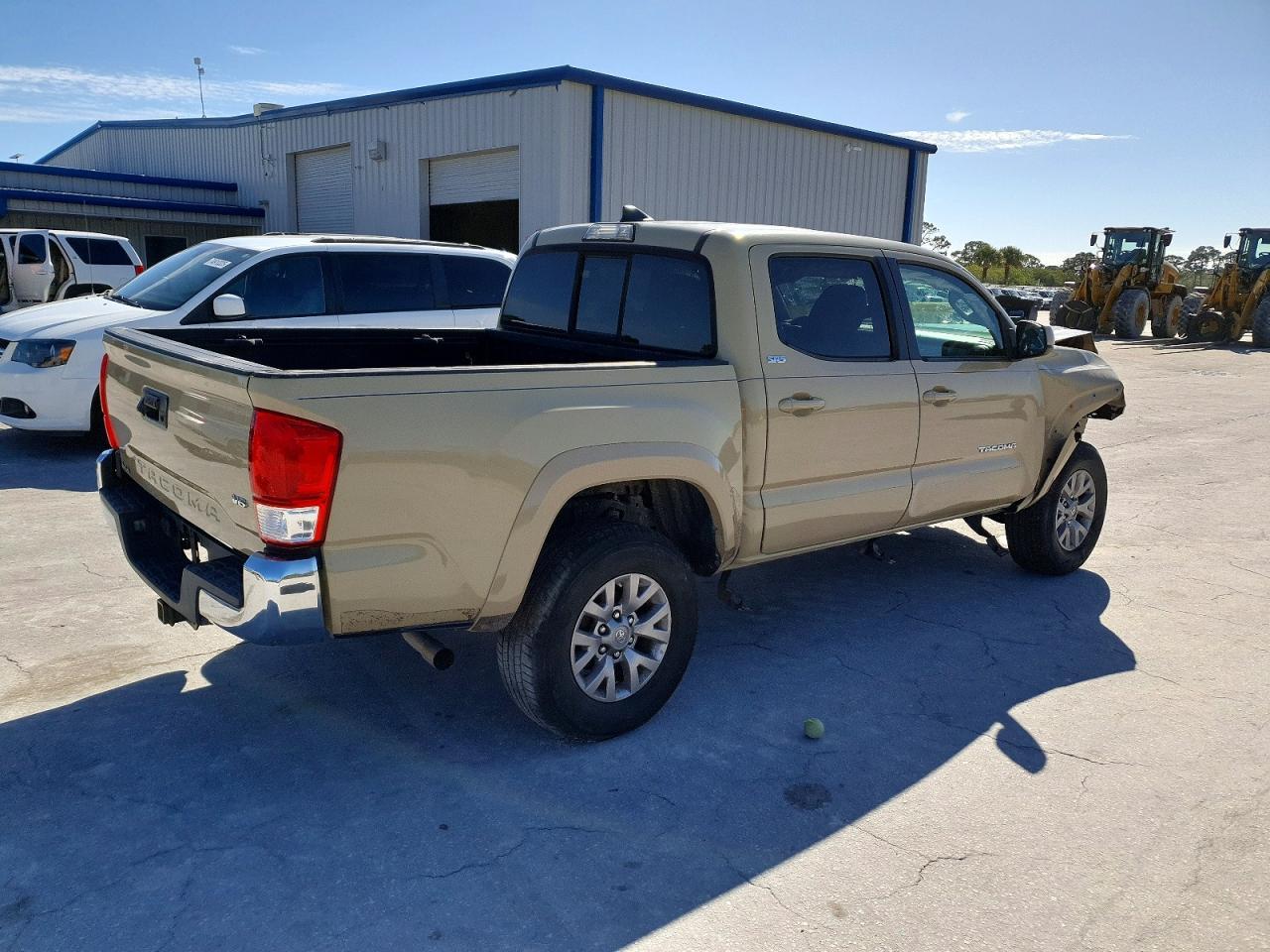 2016 Toyota Tacoma Sr5 V6 - Фото 3