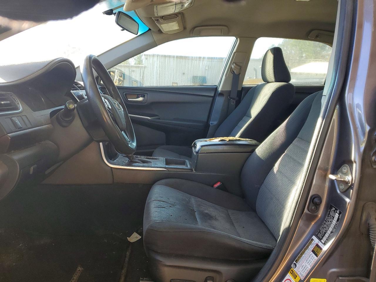 2017 Toyota Camry Le - Image 7