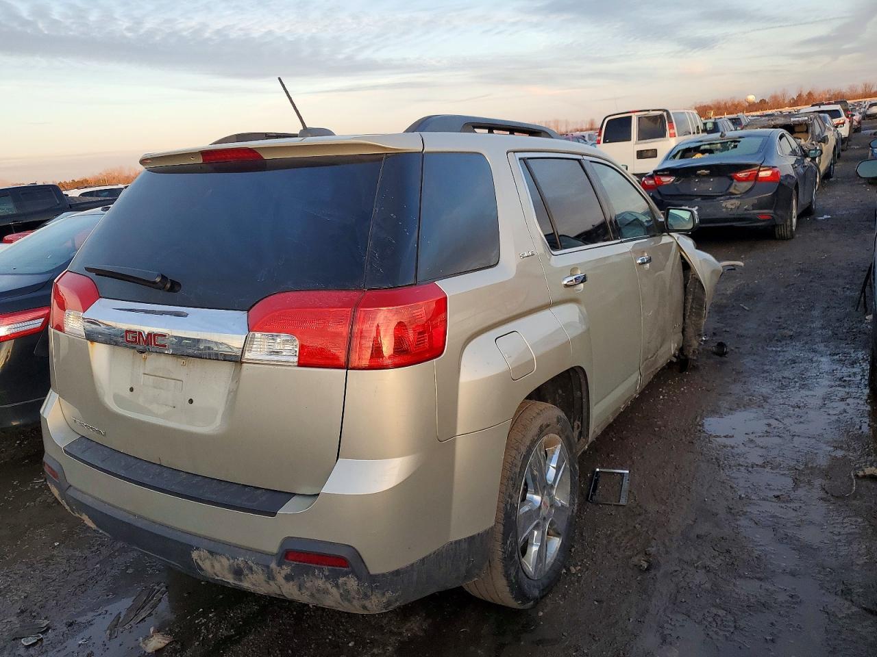 2015 GMC Terrain Sle - Фото 3