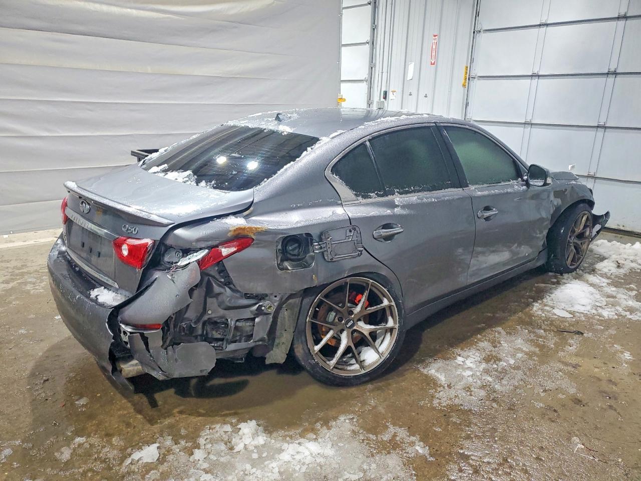 2015 Infiniti Q50 Base - Фото 3