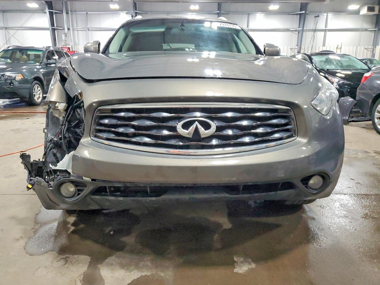 2010 Infiniti Fx35 - Image 5