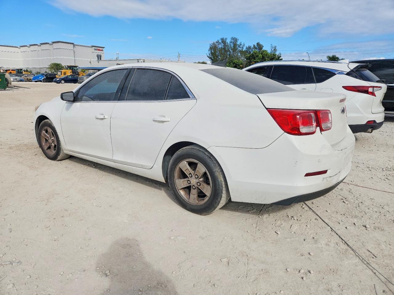 2015 Chevrolet Malibu Ls - Фото 2