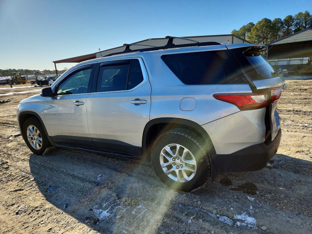 2019 Chevrolet Traverse Lt - Фото 2
