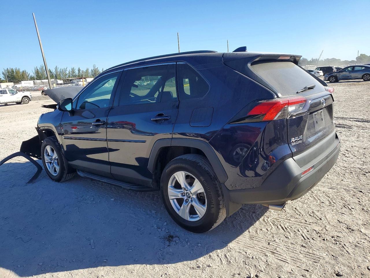 2020 Toyota Rav4 Xle - Фото 2