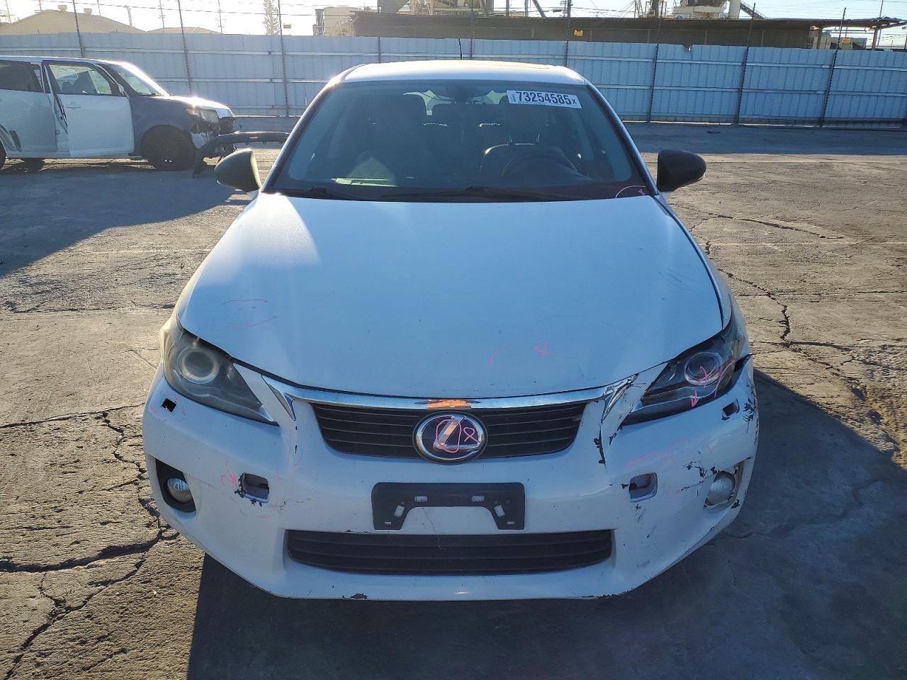 2013 Lexus Ct 200 - Image 5