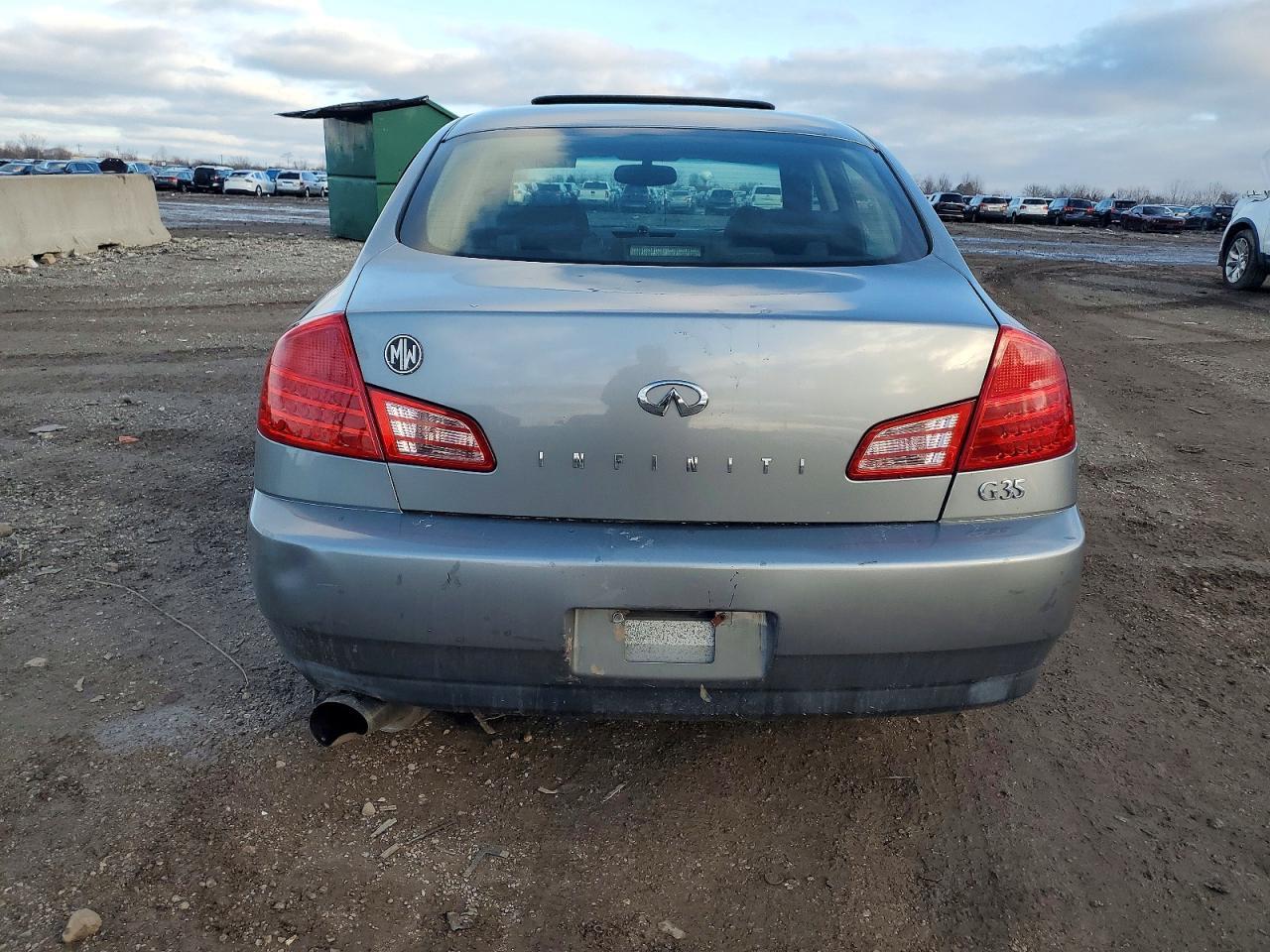 2004 Infiniti G35 Base - Image 6