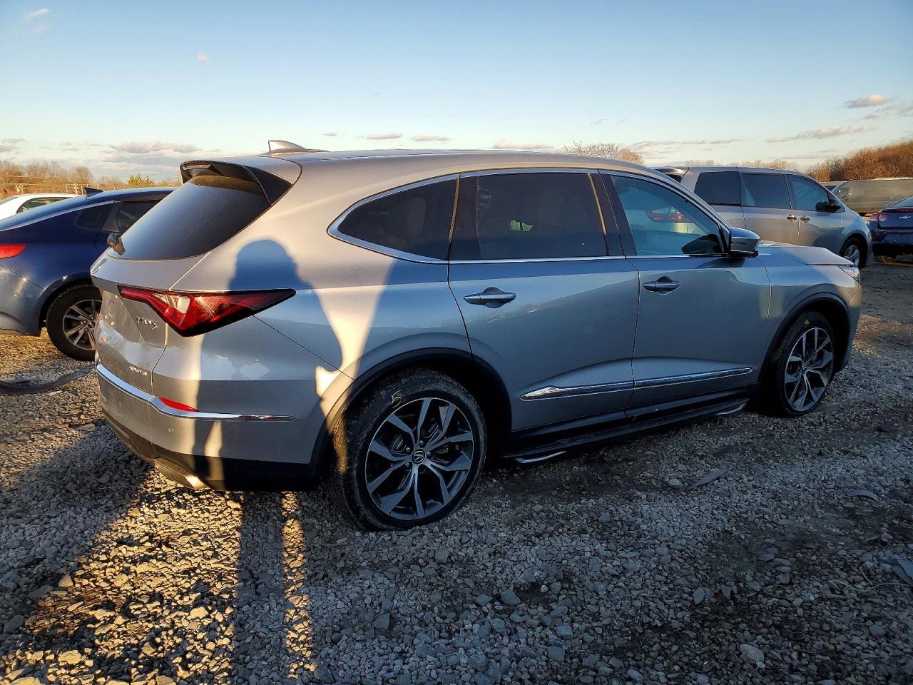 2022 Acura Mdx Technology - Image 3