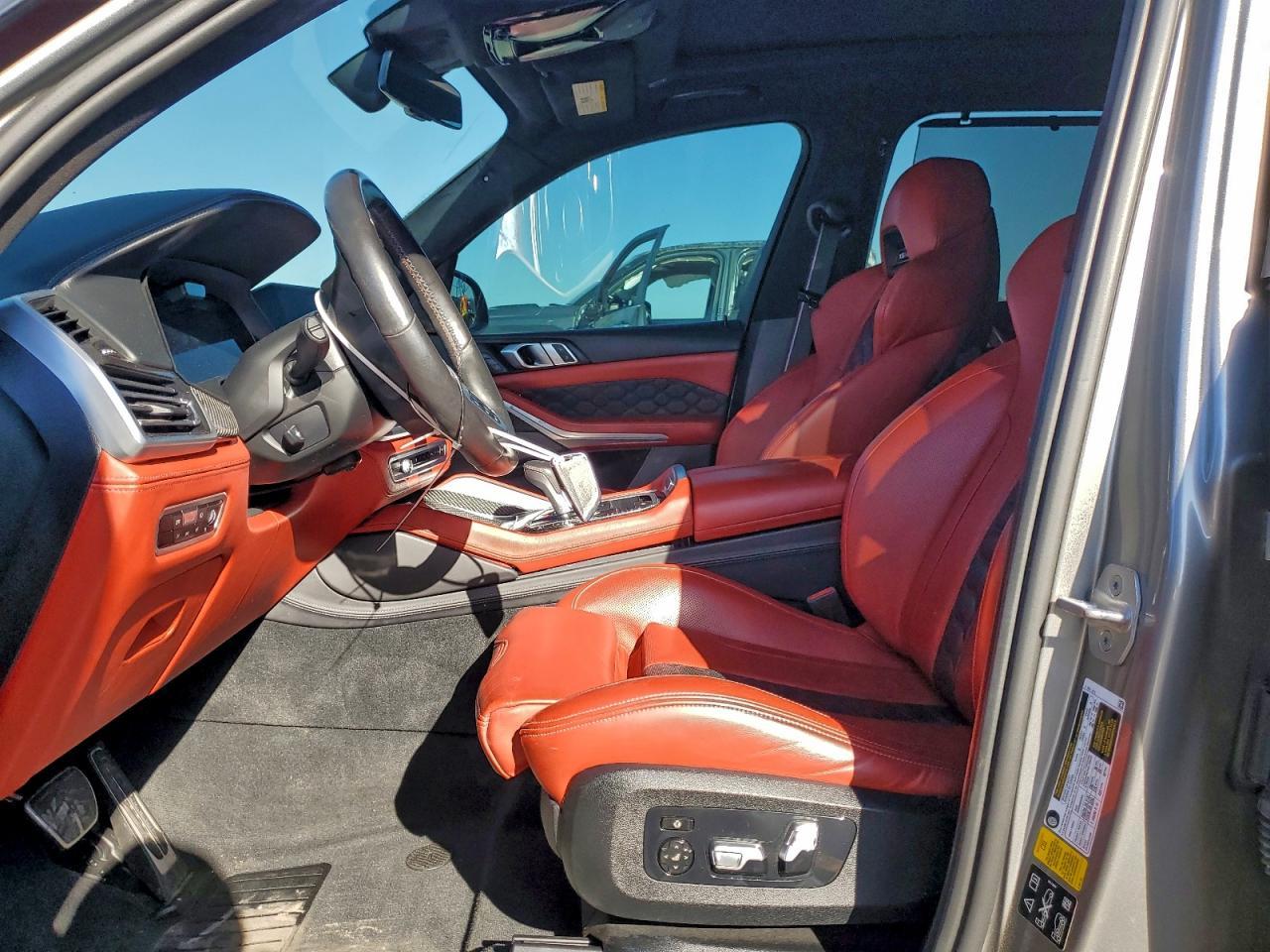 2022 BMW X5 M - Фото 7