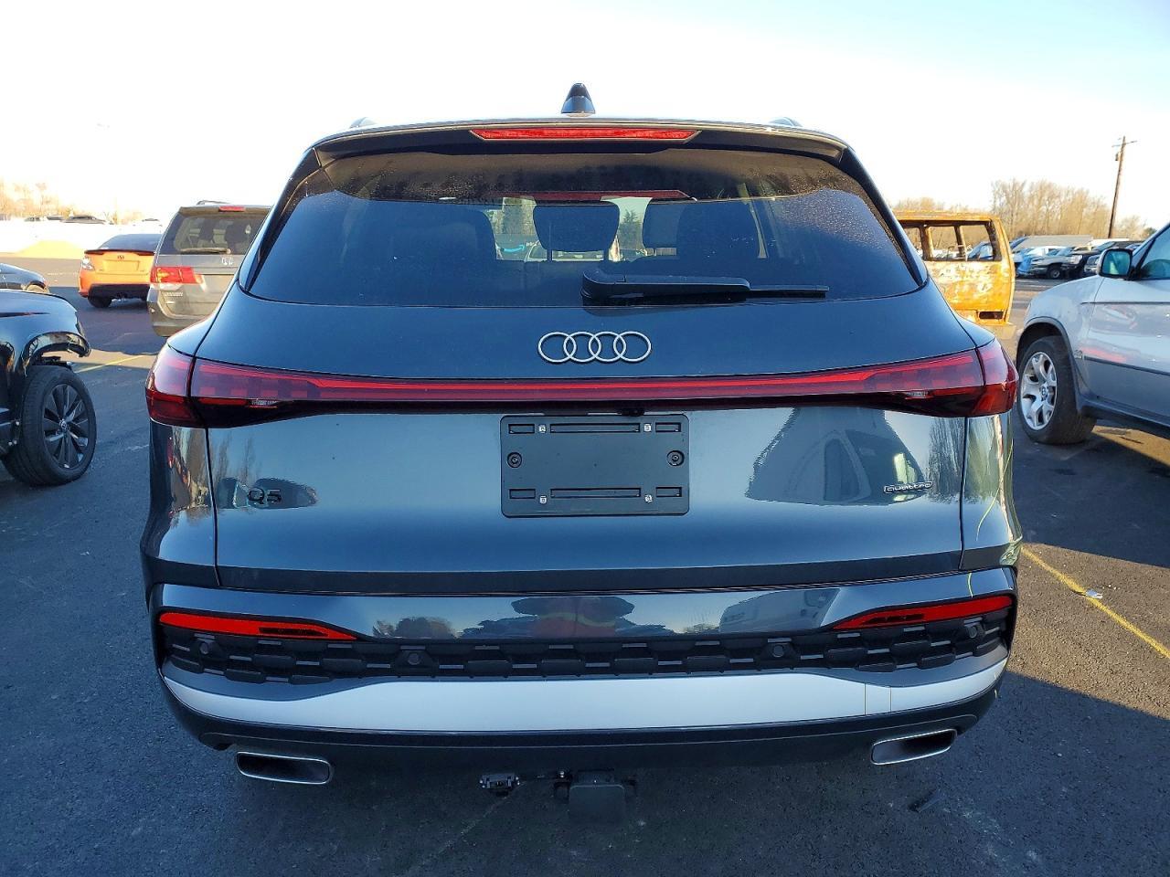 2025 Audi Q5 Premium Plus - Фото 6