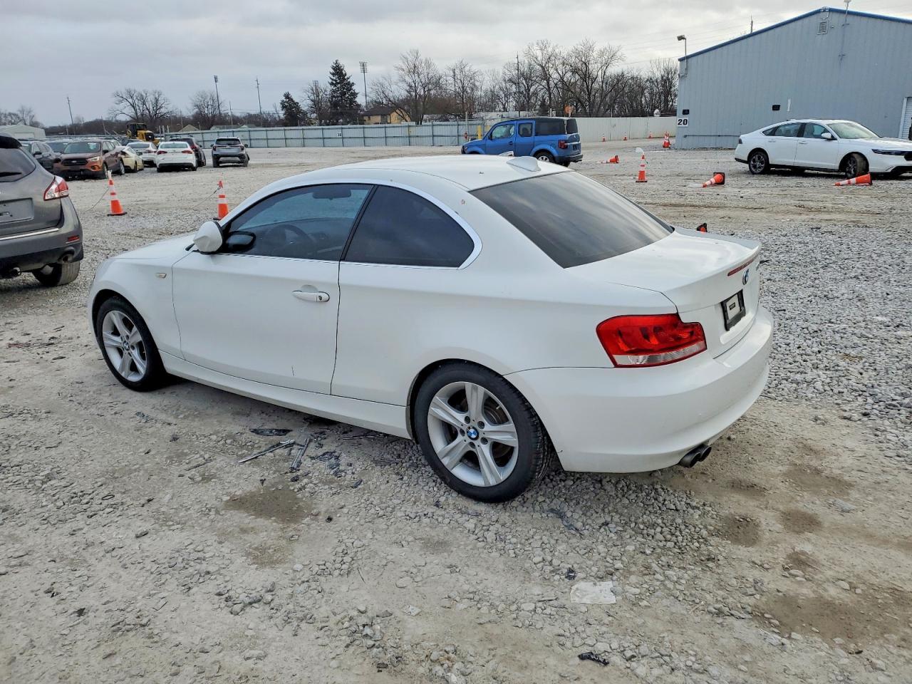 2012 BMW 128 I - Фото 2