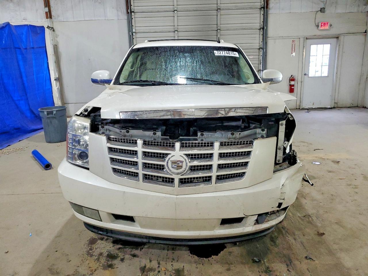 2008 Cadillac Escalade Luxury - Фото 5