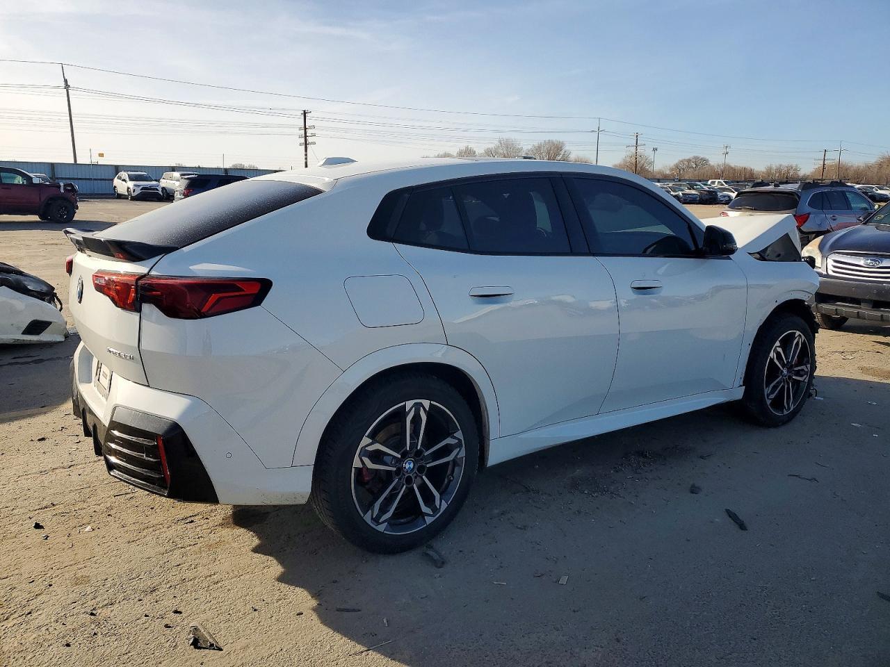 2025 BMW X2 xDrive28I - Фото 3