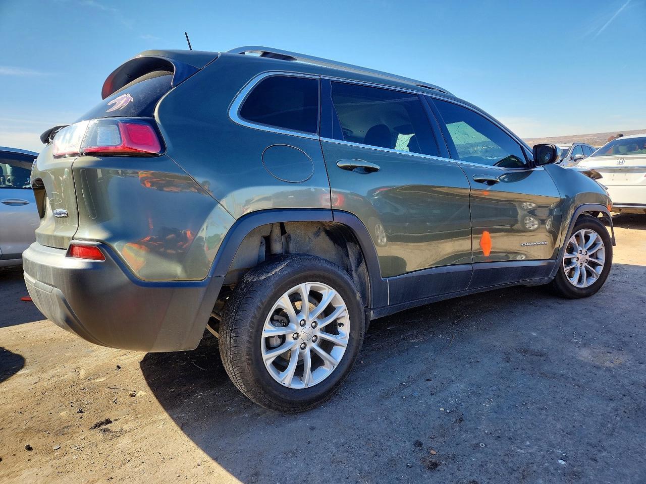 2019 Jeep Cherokee Latitude - Фото 3